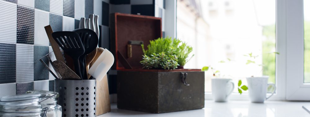 Kitchen Tiles and Storage